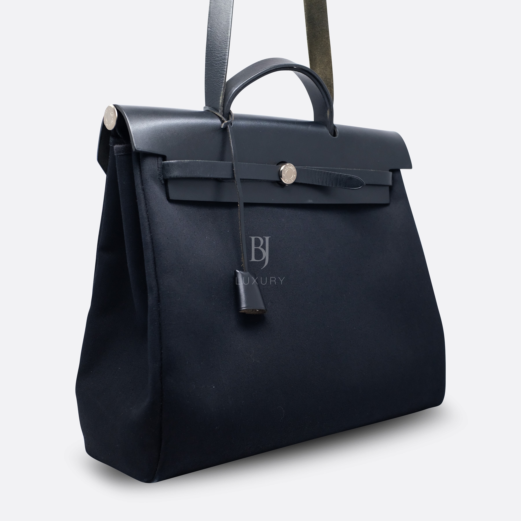 HERMES HERBAG 39 BLACK TOILE H/VACHE