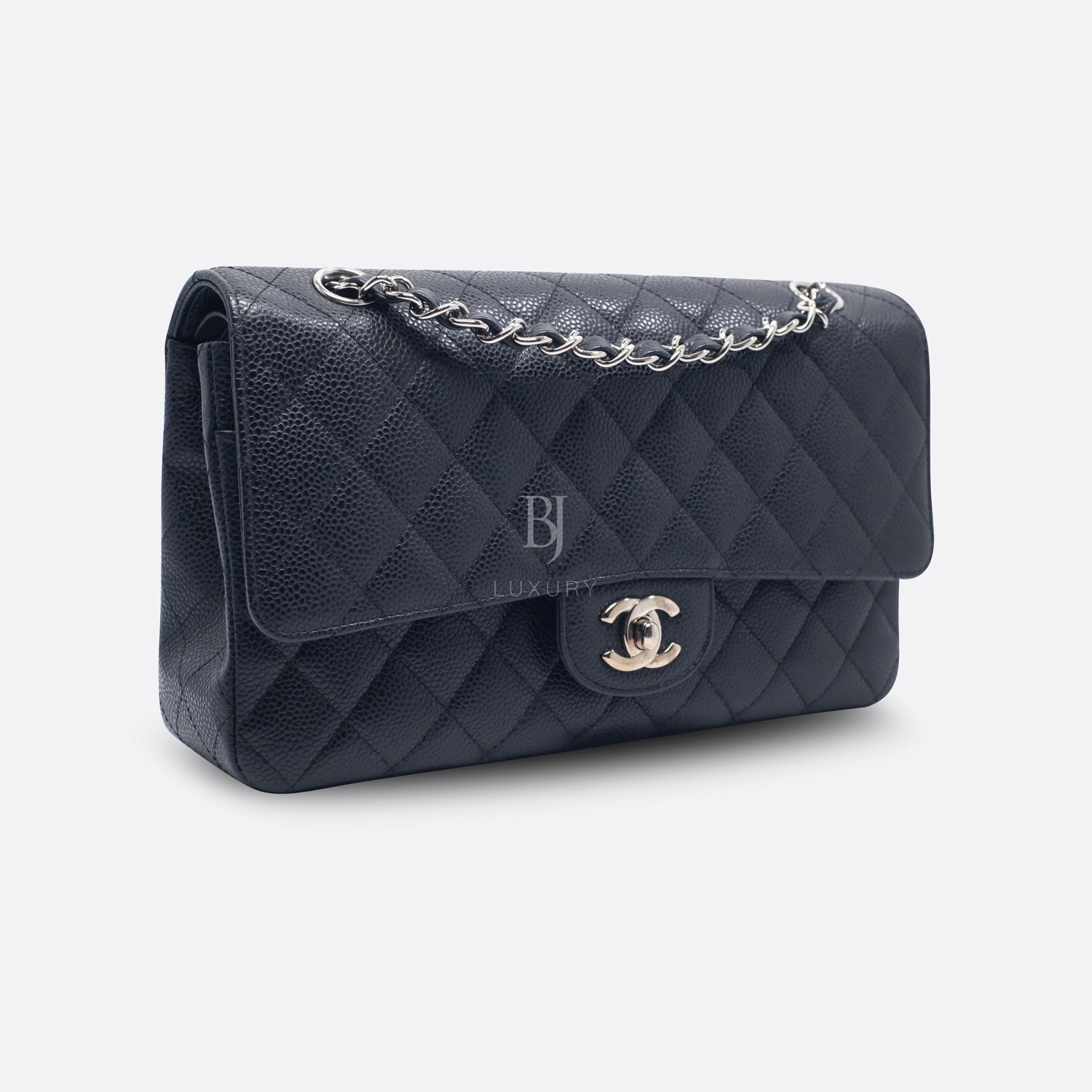 CHANEL CLASSIC HANDBAG MEDIUM BLACK CAVIAR