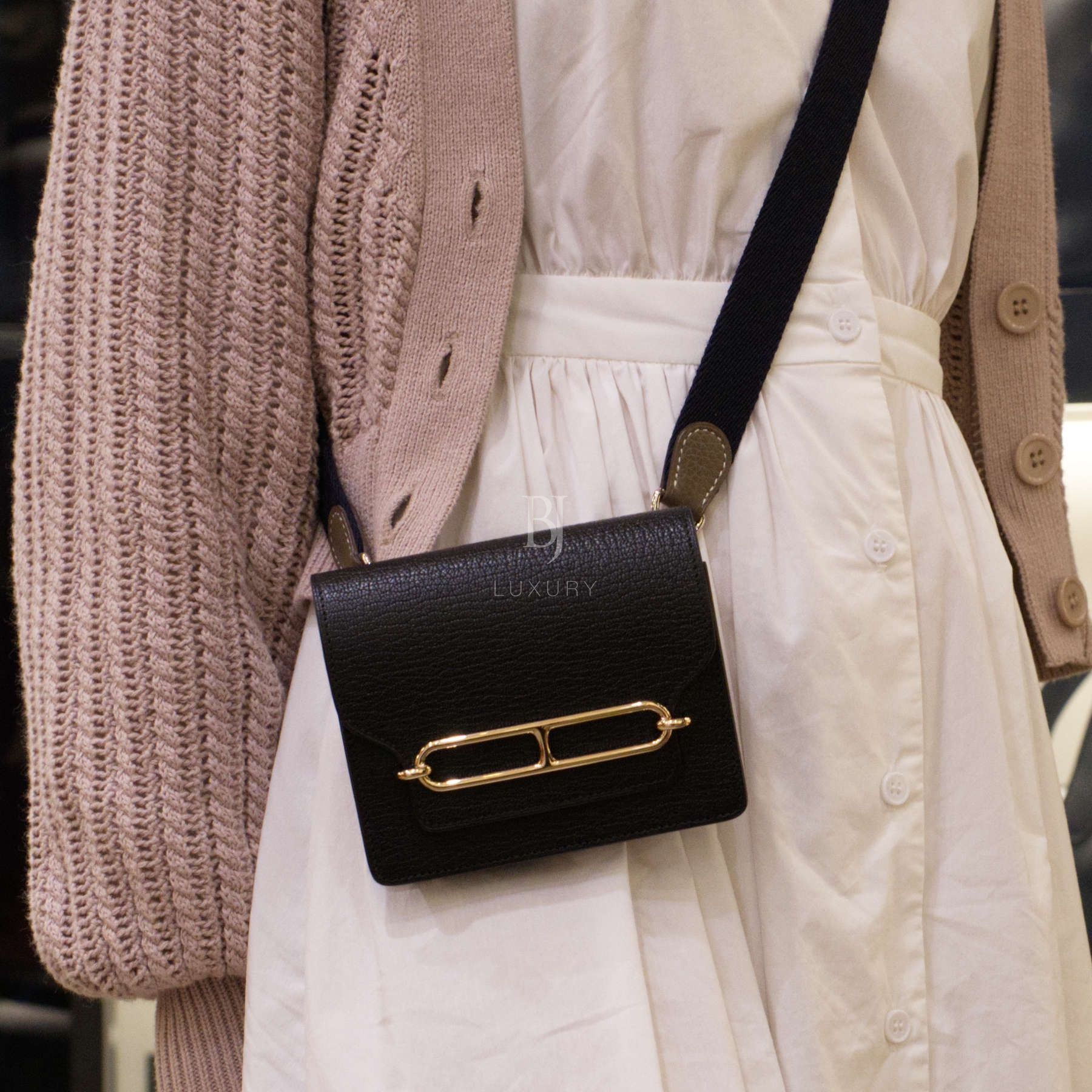 BAGACHARM-BIRKINHOOKS-BEIGE-CHEVRE-Roulis worn.jpg
