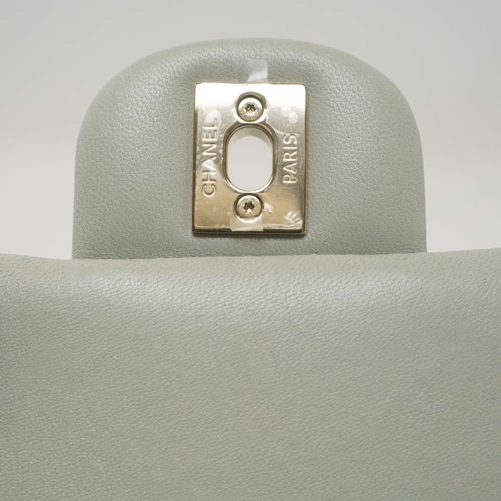 CHANEL-FLAPBAG-MINI-GRAY-LAMBSKIN-6883 hw3.jpg