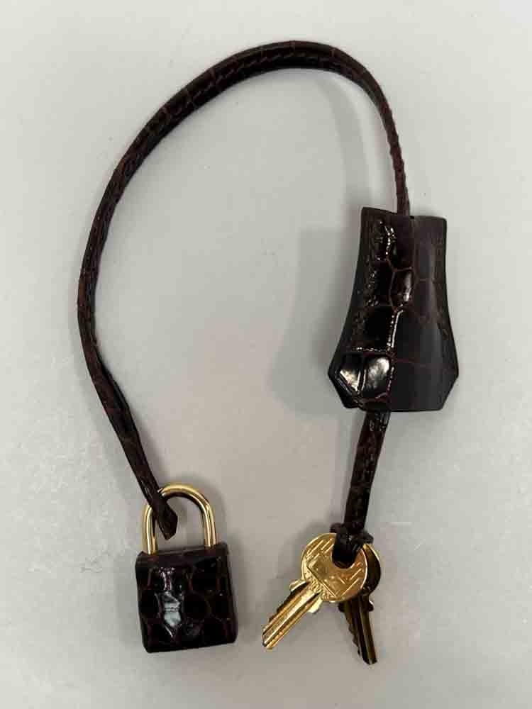 HERMES-BIRKIN-35-BORDEAUX-POROSUSCROCODILE-Photo 5-2-25, 12 30 42 PM.jpg