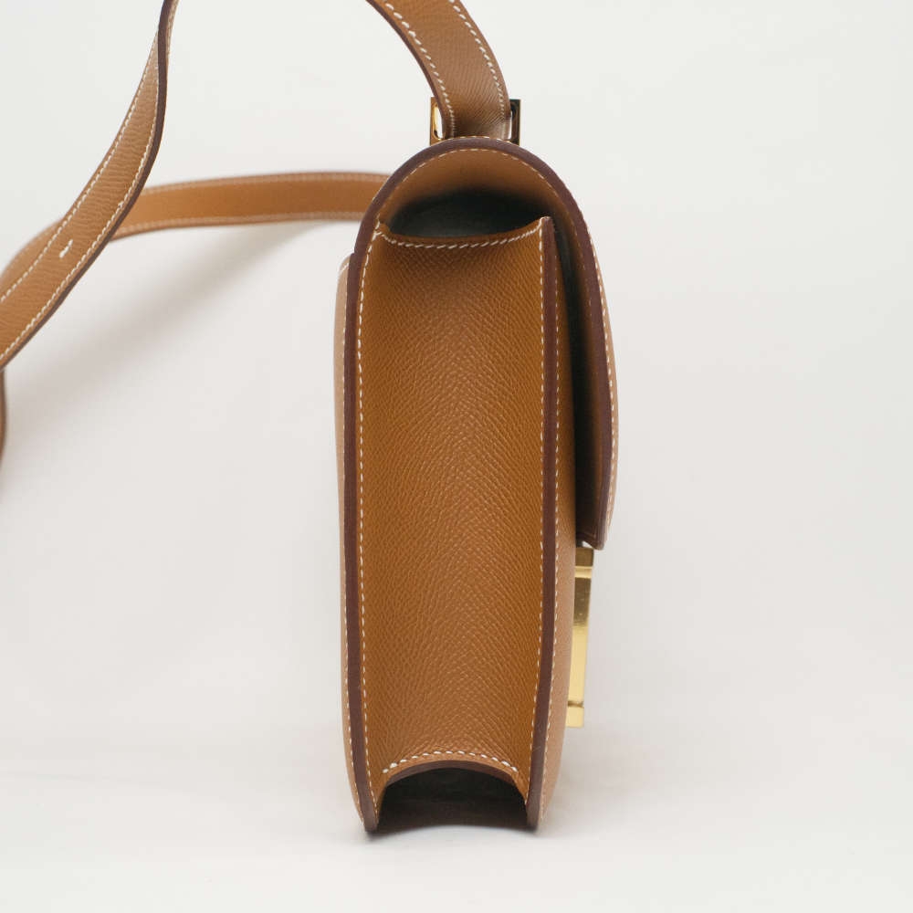 HERMES-CONSTANCE-1-24-GOLD-EPSOM-7327 side2.jpg