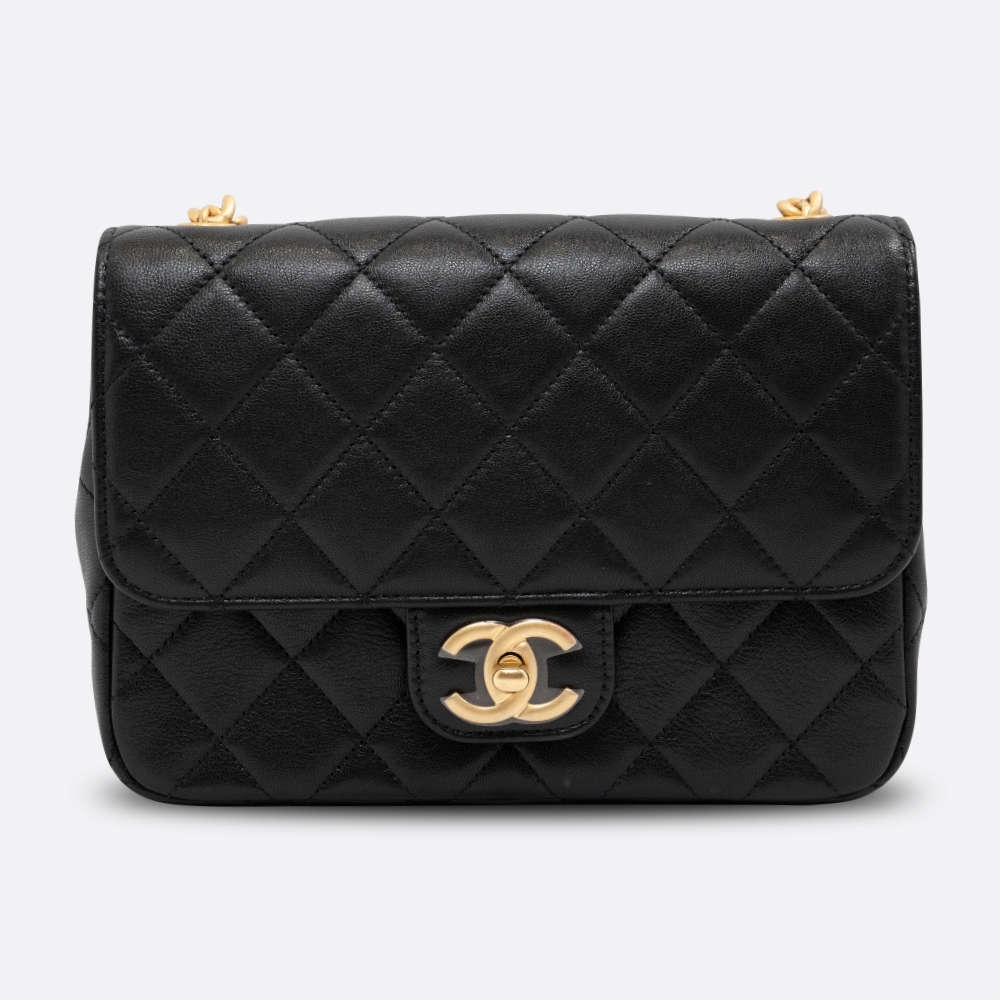 CHANEL-FLAPBAG-SMALL-BLACK-CAVIAR-5359 front.jpg