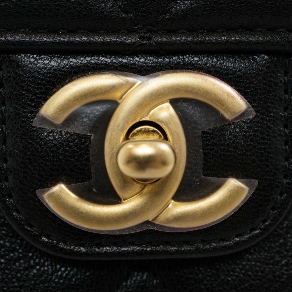 CHANEL-FLAPBAG-SMALL-BLACK-CAVIAR-5359 logo.jpg