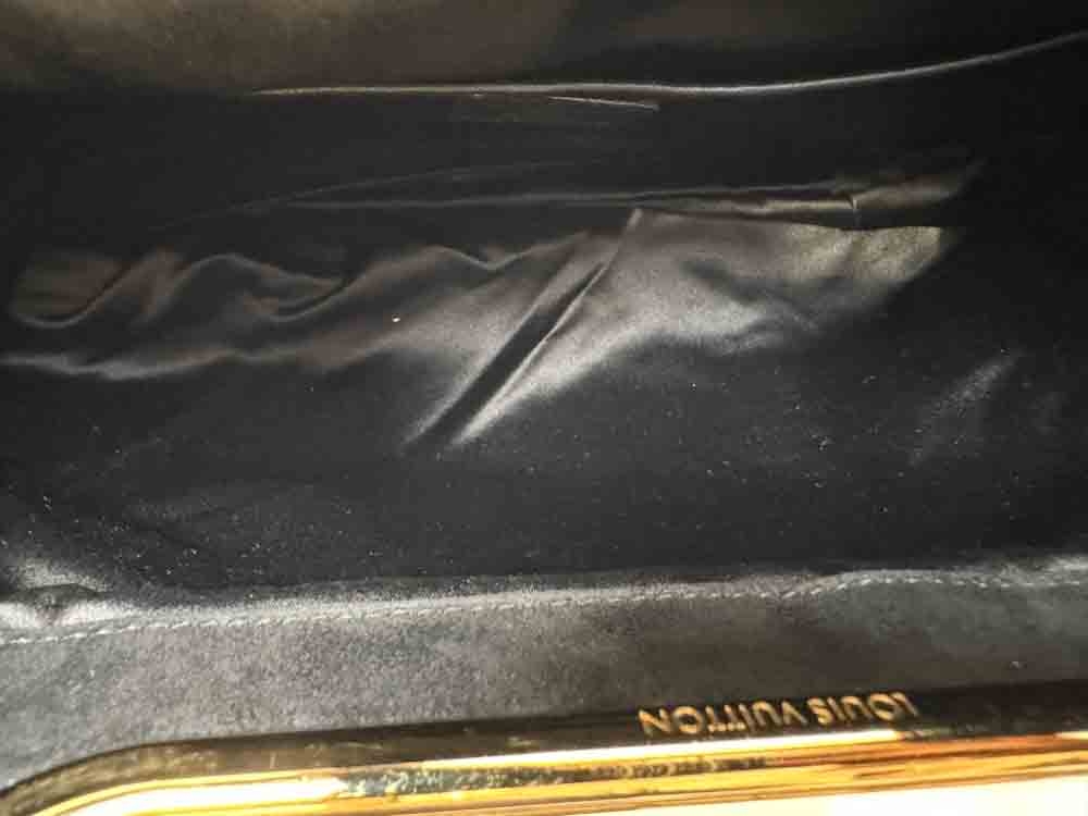 LOUISVUITTON-MOTARD-BLACK-SUEDE-IMG_2827.jpg