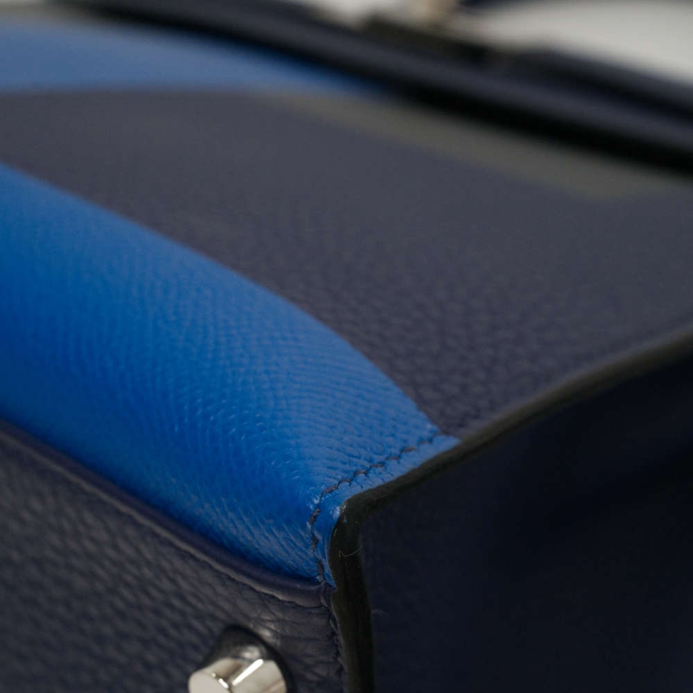 HERMES-KELLYLETTRE-28-BLEUENCRE-CLEMENCE-7686 corner2.jpg