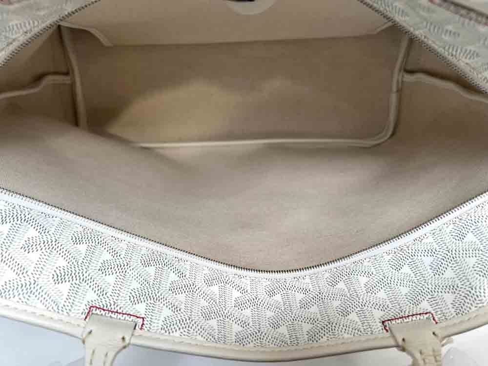 GOYARD-SAINTLOUISTOTEBAG-PM-WHITE-COATEDCANVAS-IMG_1214_jpg.jpg