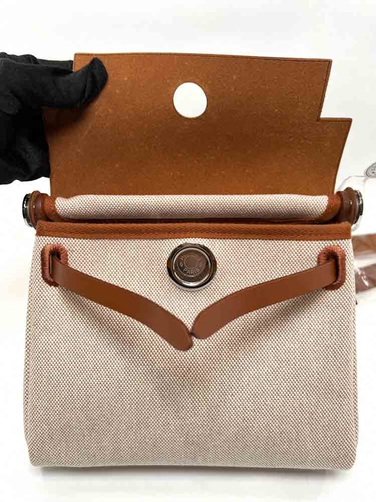 HERMES-HERBAG-MINI-FAUVE-TOILEH-VACHE-IMG_5498_jpg.jpg