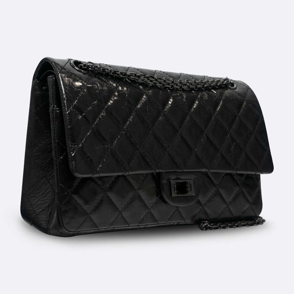 CHANEL 2.55 REISSUE 226 MEDIUM SO BLACK PATENT CALF