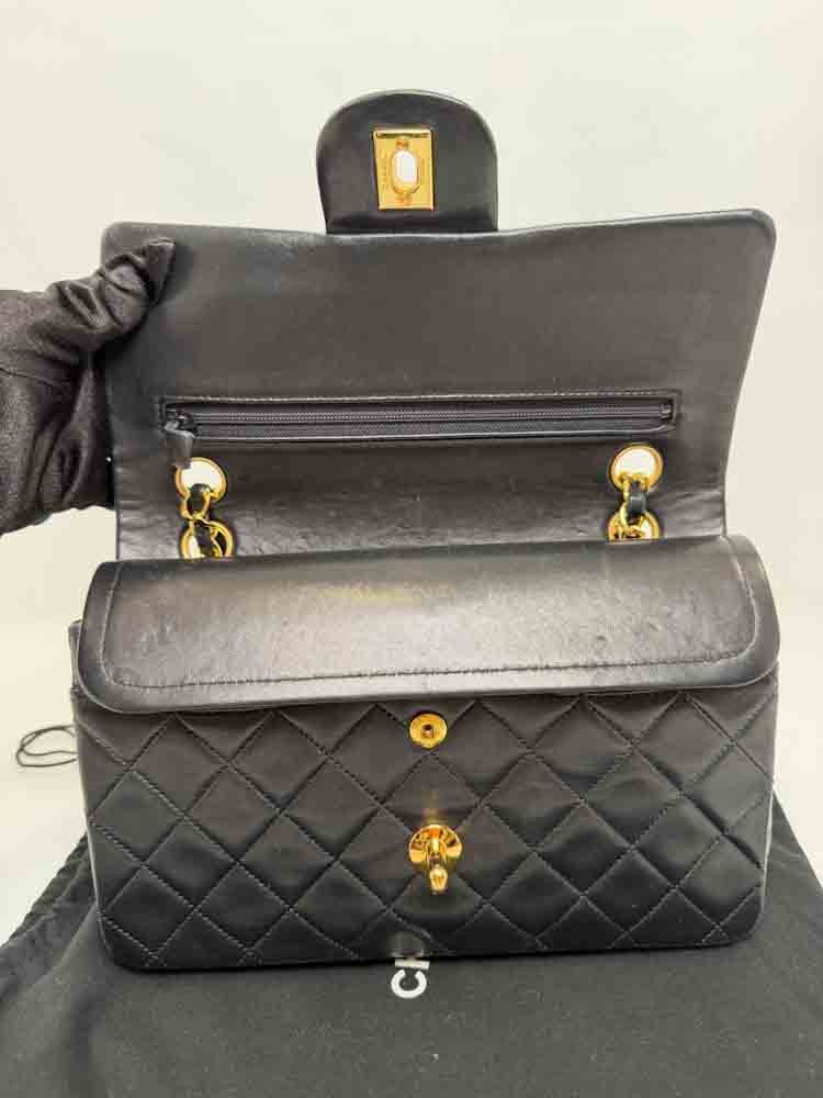 CHANEL-CLASSICHANDBAG-SMALL-BLACK-LAMBSKIN-Photo 11-1-26, 3 46 34 PM.jpg
