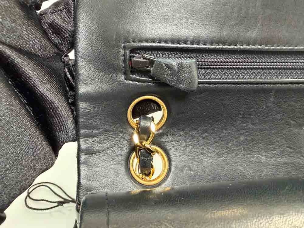 CHANEL-CLASSICHANDBAG-SMALL-BLACK-LAMBSKIN-Photo 11-1-26, 3 46 59 PM.jpg