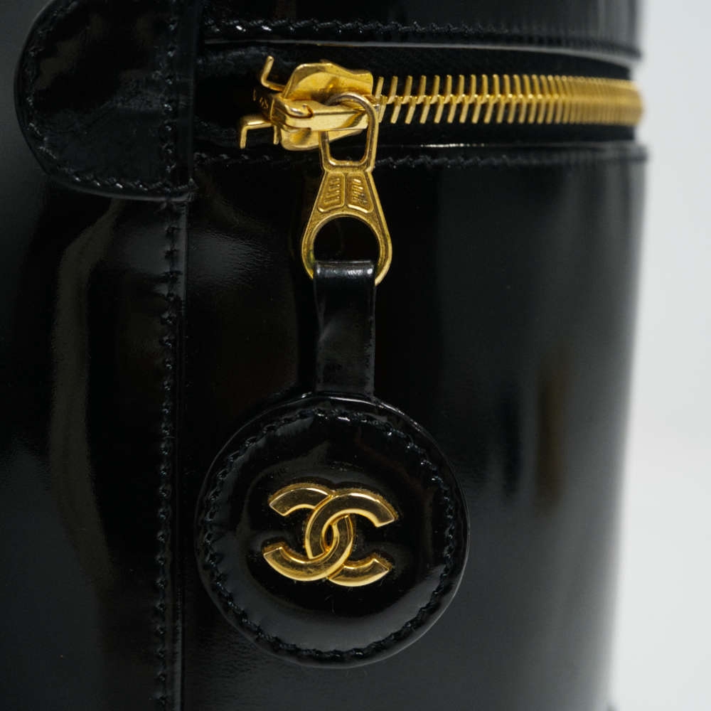 CHANEL-VANITY-LARGE-BLACK-PATENT-7840 cu.jpg