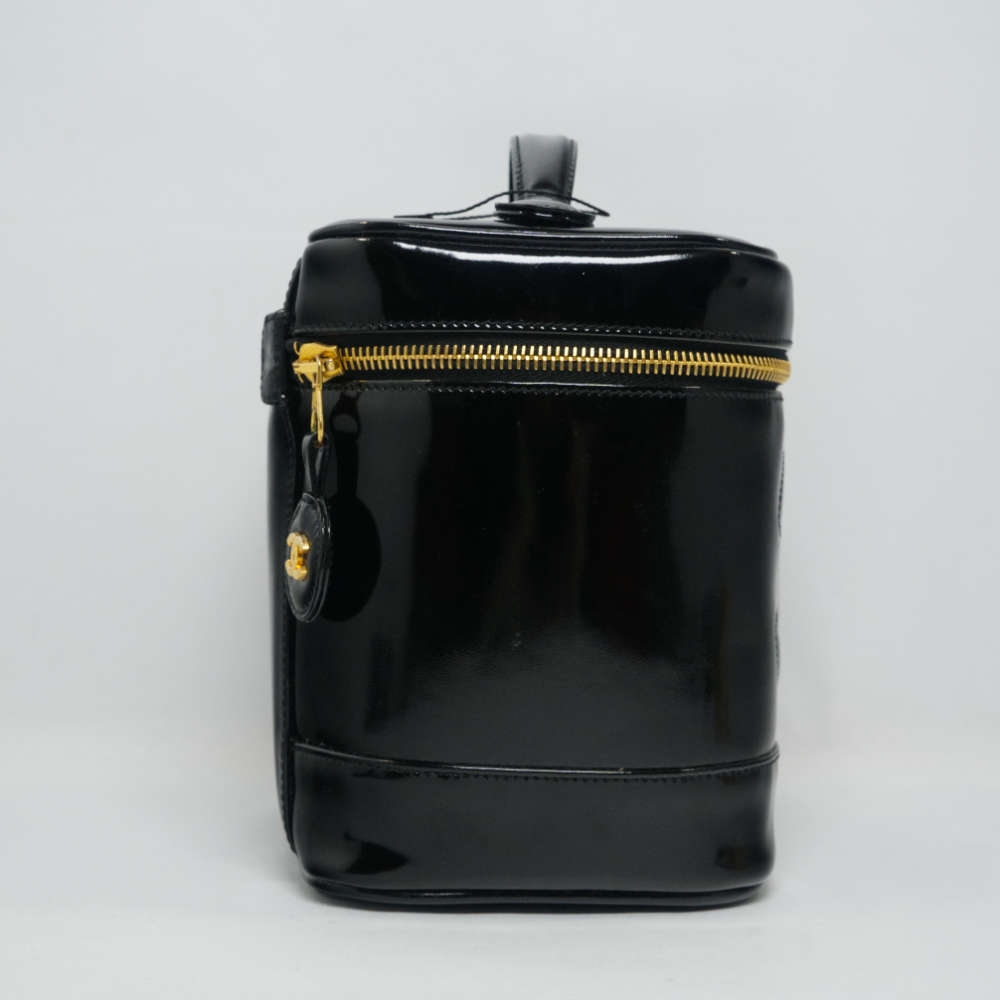 CHANEL-VANITY-LARGE-BLACK-PATENT-7840 side.jpg