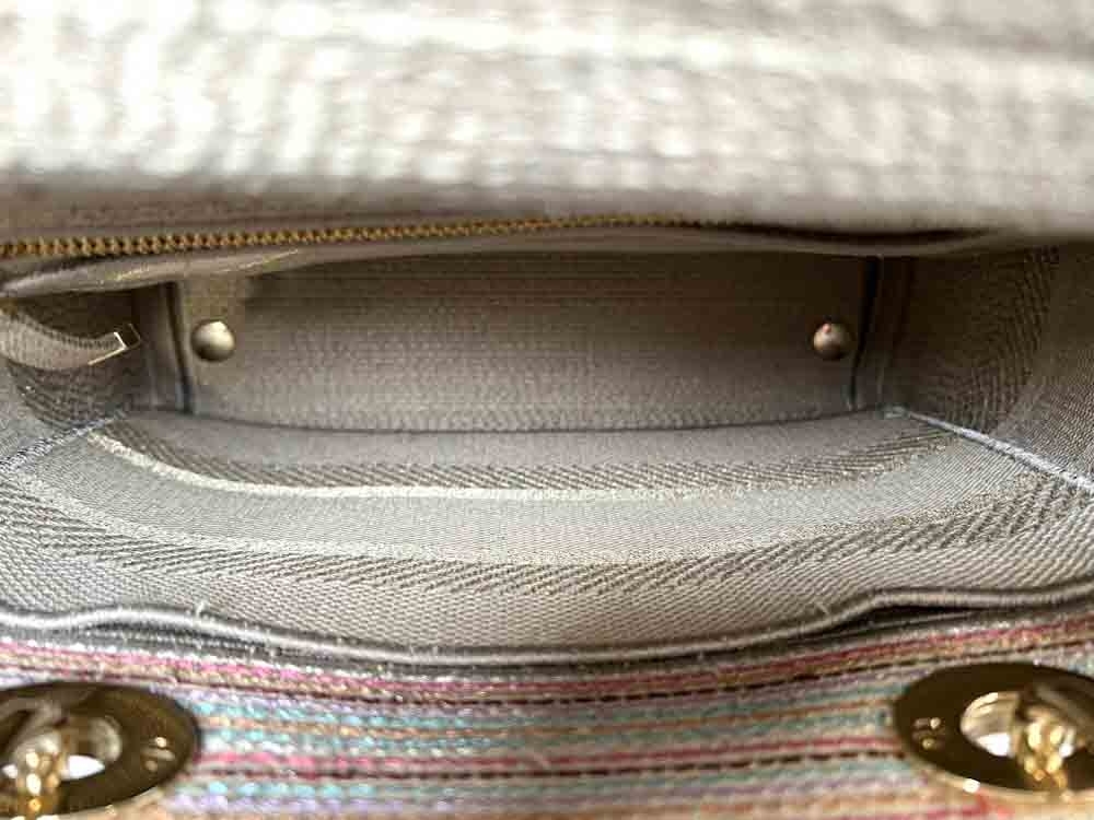 CHRISTIANDIOR-LADYDIOR-MEDIUM-TAUPE-FABRIC-IMG_6865_jpg.jpg