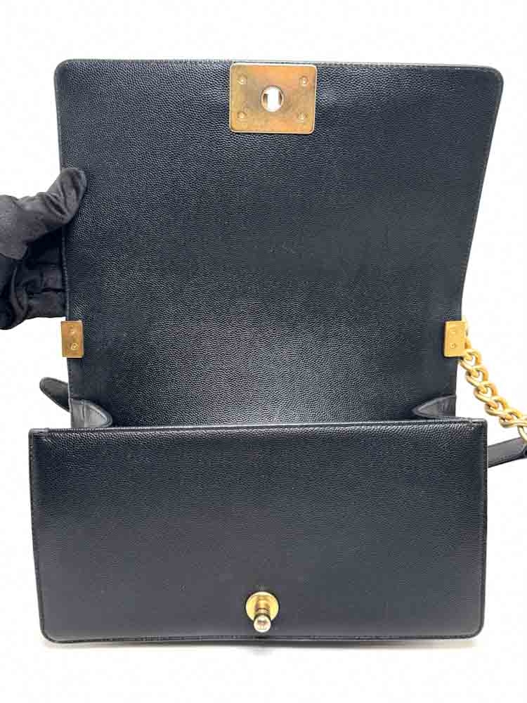 CHANEL-BOYCHANEL-MEDIUM-BLACK-CAVIAR-IMG_8744.jpg