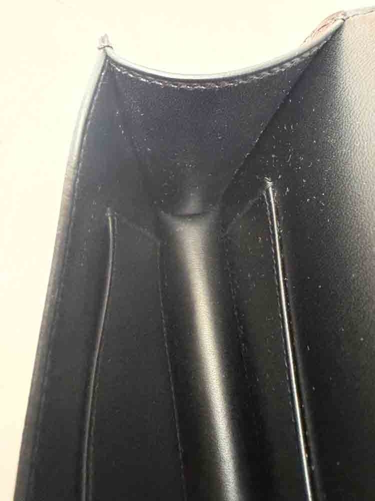 HERMES-CONSTANCEELAN-BLACK-EPSOM-Photo 25-1-26, 4 08 47 PM.jpg