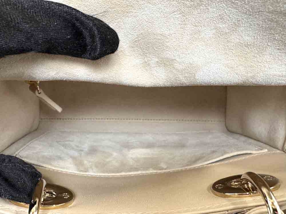 CHRISTIANDIOR-LADYDIOR-SMALL-TAUPE-LAMBSKIN-IMG_9428.jpg