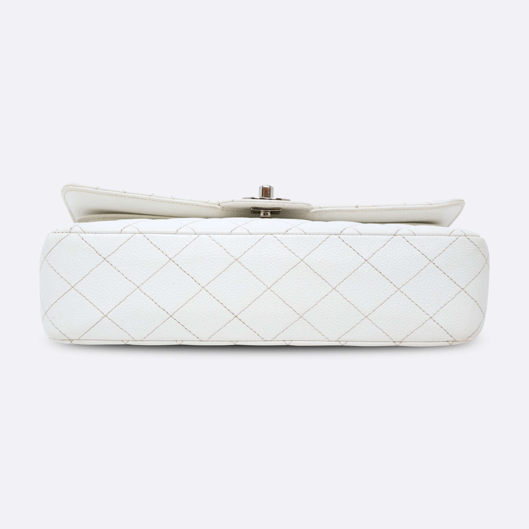 CHANEL-CLASSICHANDBAG-MEDIUM-WHITE-CAVIAR-4608 base.jpg
