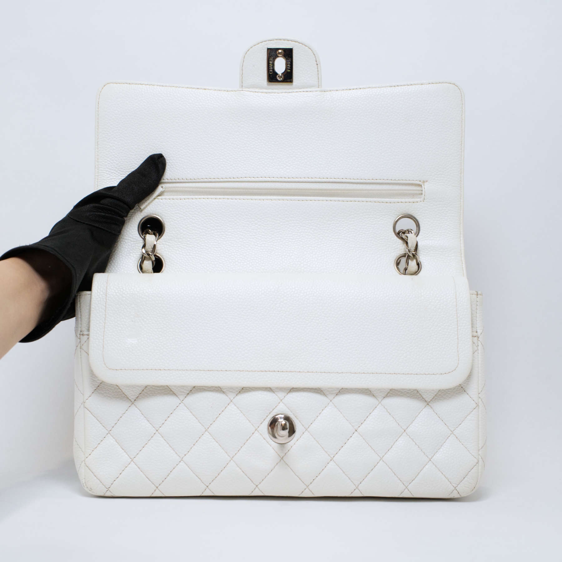CHANEL-CLASSICHANDBAG-MEDIUM-WHITE-CAVIAR-4608 open all.jpg