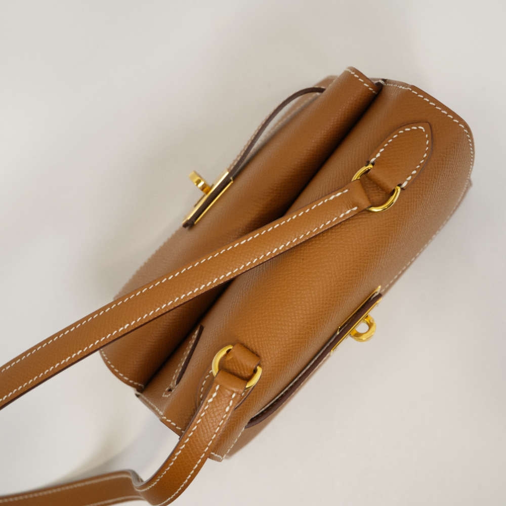 HERMES-KELLYDESORDRE-MINI-GOLD-EPSOM-8119 topdown.jpg