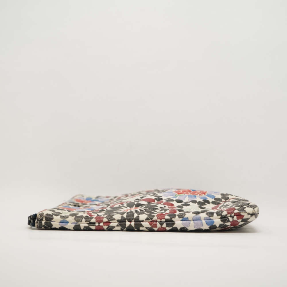 CHANEL-CLUTCH-MULTICOLOR-LAMBSKIN-8194 side.jpg