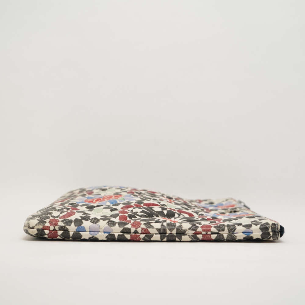 CHANEL-CLUTCH-MULTICOLOR-LAMBSKIN-8194 side2.jpg