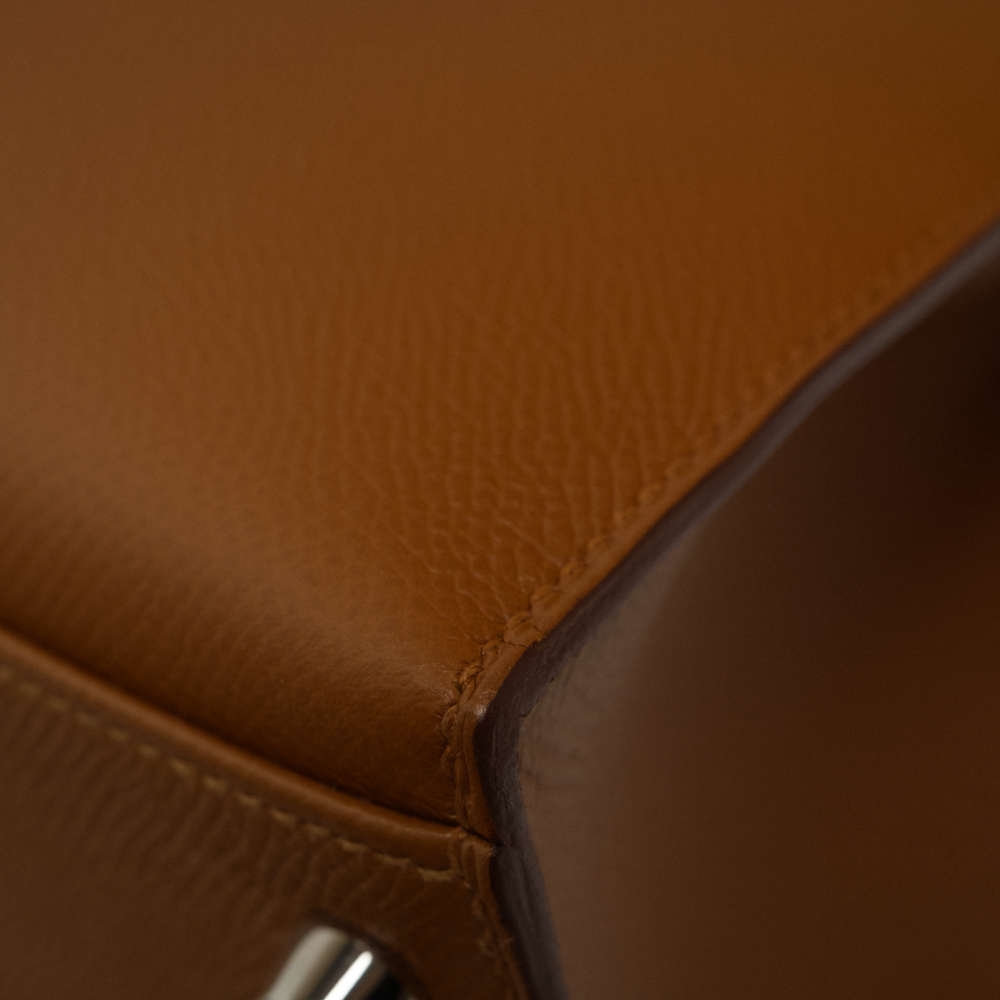 HERMES-KELLYLETTRE-28-GOLD-EPSOM-8101 corner4.jpg