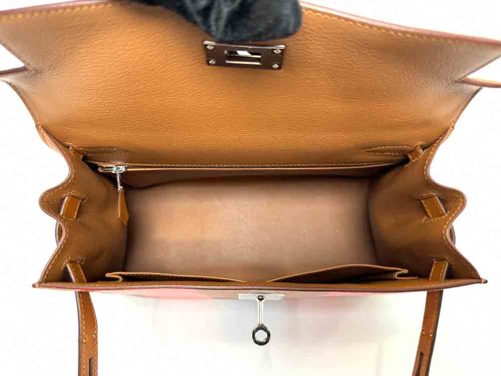 HERMES-KELLYLETTRE-28-GOLD-EPSOM-IMG_3429.jpg