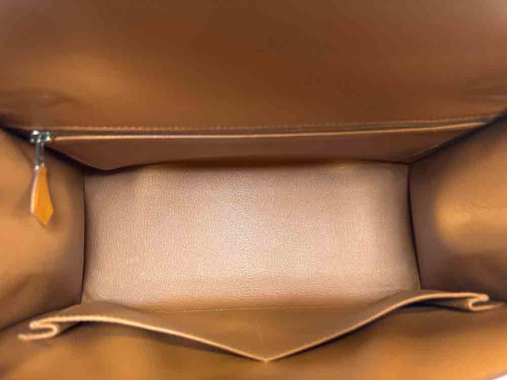 HERMES-KELLYLETTRE-28-GOLD-EPSOM-IMG_3443.jpg
