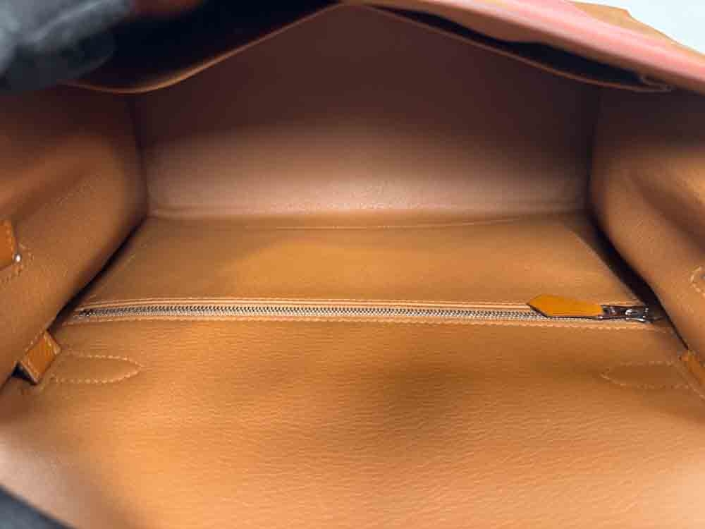 HERMES-KELLYLETTRE-28-GOLD-EPSOM-IMG_3445.jpg