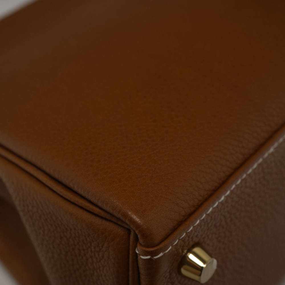 HERMES-KELLYRETOURNE-25-FAUVE-BARENIAFAUBOURG-8175 corner3.jpg