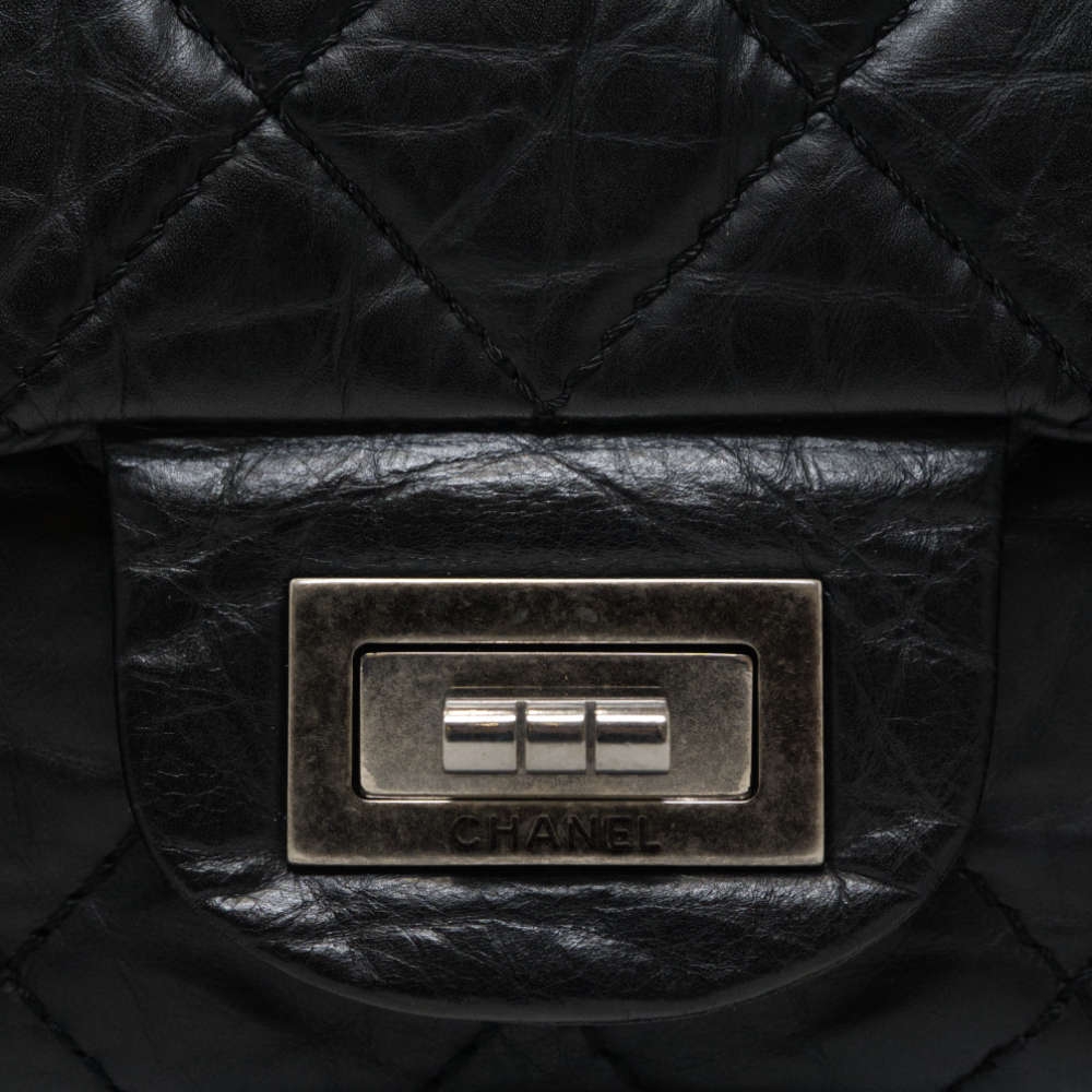 CHANEL-2.55REISSUE227-BLACK-AGEDCALFSKIN-8290 hw2.jpg