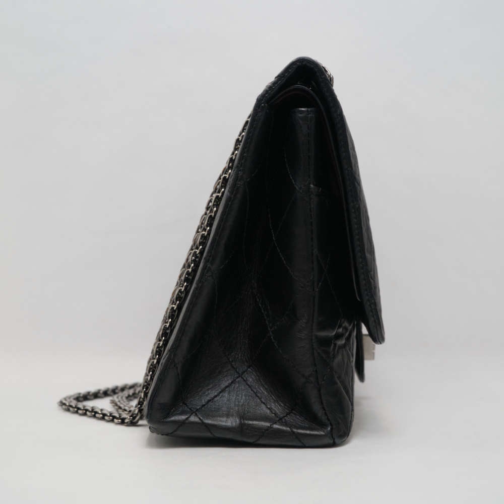 CHANEL-2.55REISSUE227-BLACK-AGEDCALFSKIN-8290 side2.jpg