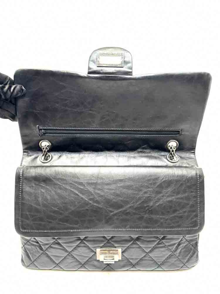 CHANEL-2.55REISSUE227-BLACK-AGEDCALFSKIN-IMG_1998.jpg