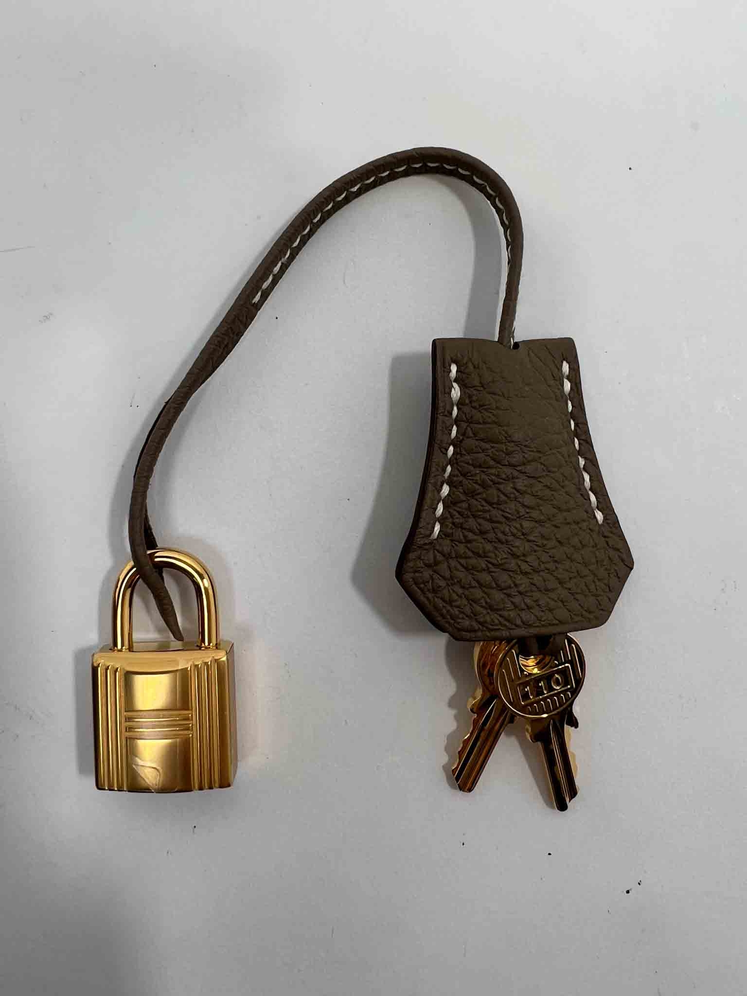 HERMES-KELLYRETOURNE-25-ETOUPE-TOGO-Photo 27-6-23, 2 17 47 PM.jpg