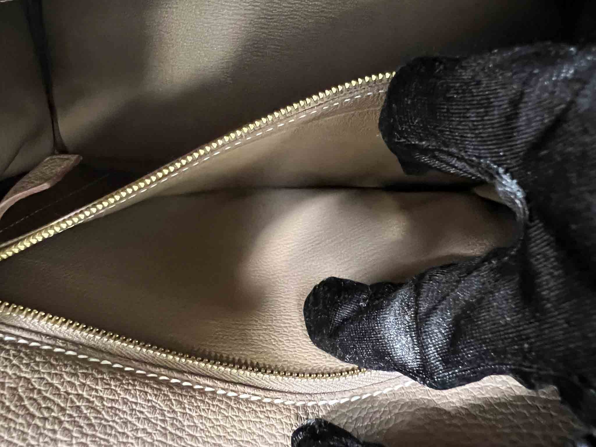 HERMES-KELLYRETOURNE-25-ETOUPE-TOGO-Photo 27-6-23, 2 42 12 PM.jpg