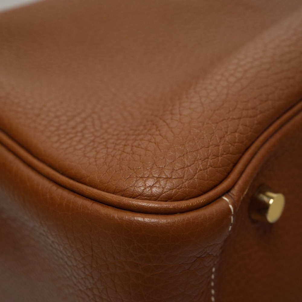 HERMES-LINDY-30-GOLD-CLEMENCE-8270 corner3.jpg