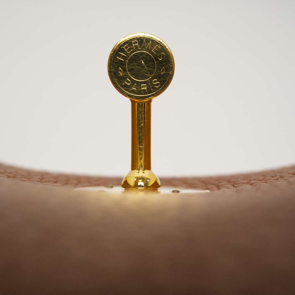 HERMES-LINDY-30-GOLD-CLEMENCE-8270 hw5.jpg