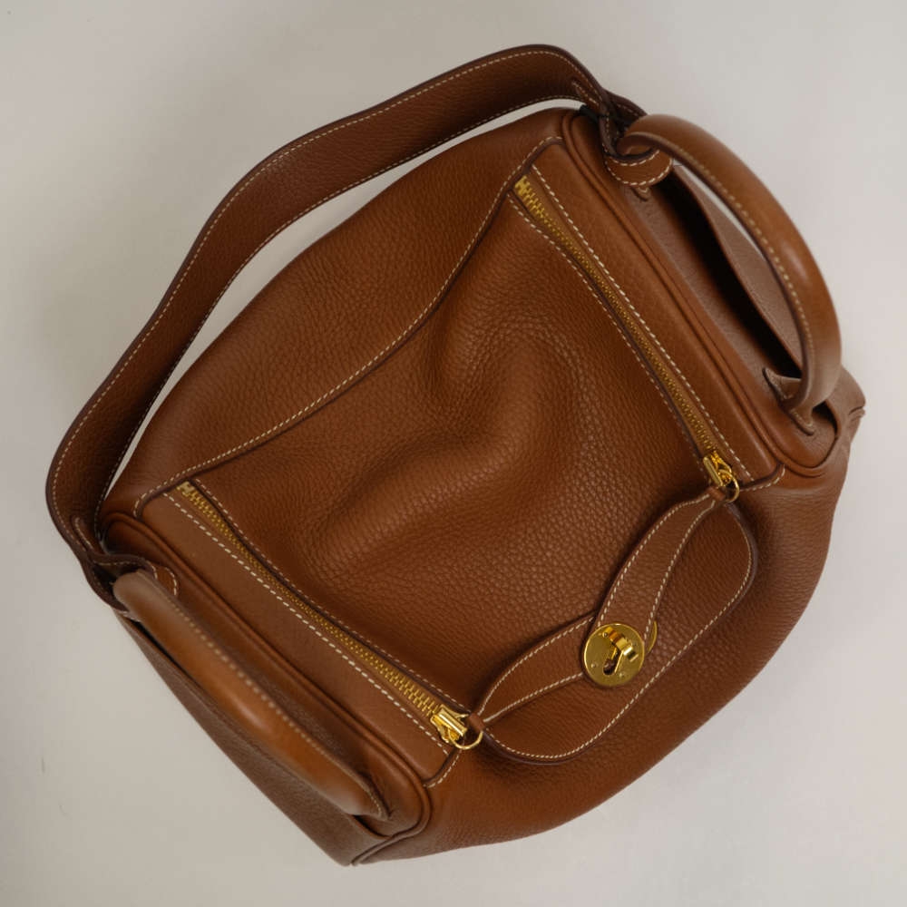 HERMES-LINDY-30-GOLD-CLEMENCE-8270 topdown.jpg