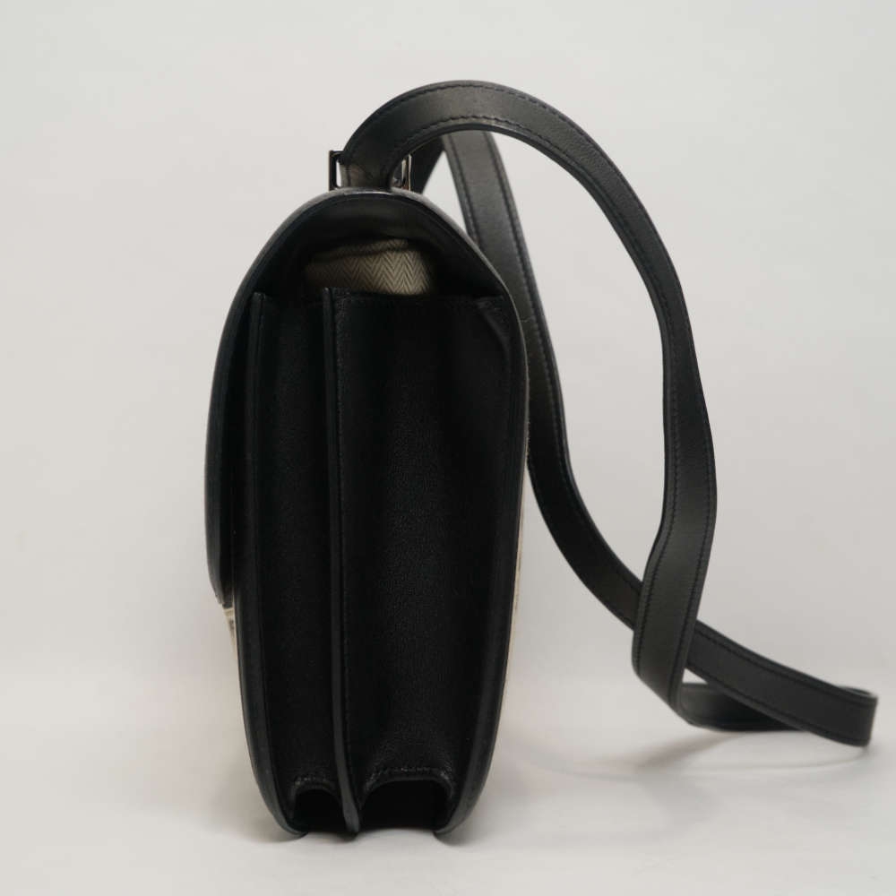 HERMES-CONSTANCE-24-BLACK-TOGO,SWIFT-8322 side.jpg