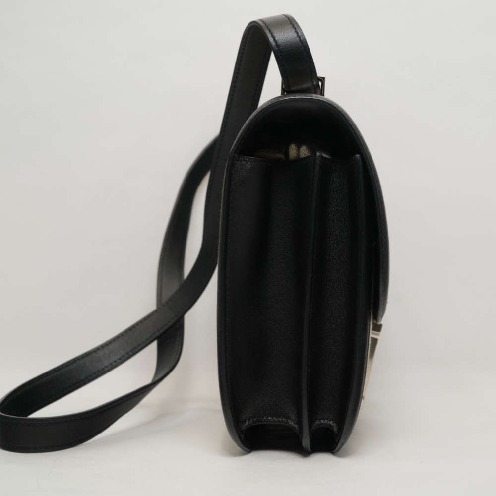 HERMES-CONSTANCE-24-BLACK-TOGO,SWIFT-8322 side2.jpg
