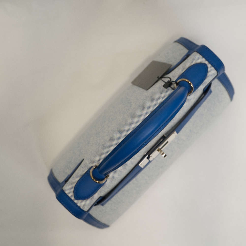HERMES-KELLYSELLIER-28-BLEUFRANCE-SWIFT,TOILE-8362 topdown.jpg