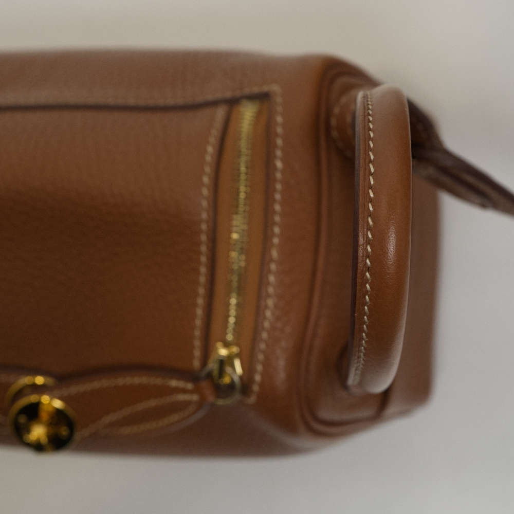 HERMES-LINDY-MINI-GOLD-CLEMENCE-8365 handle2.jpg