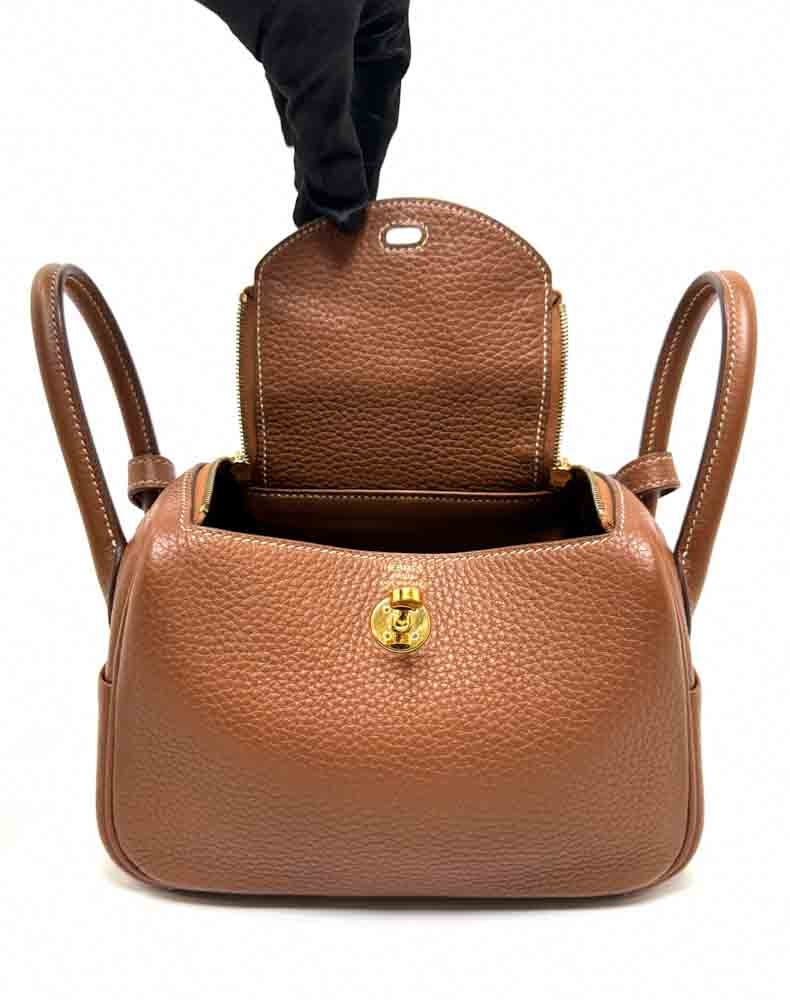 HERMES-LINDY-MINI-GOLD-CLEMENCE-IMG_5592.jpg