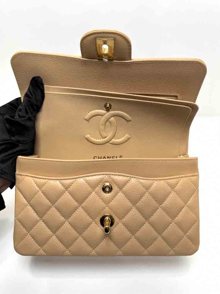 CHANEL-CLASSICHANDBAG-SMALL-BEIGE-CAVIAR-IMG_9389.jpg