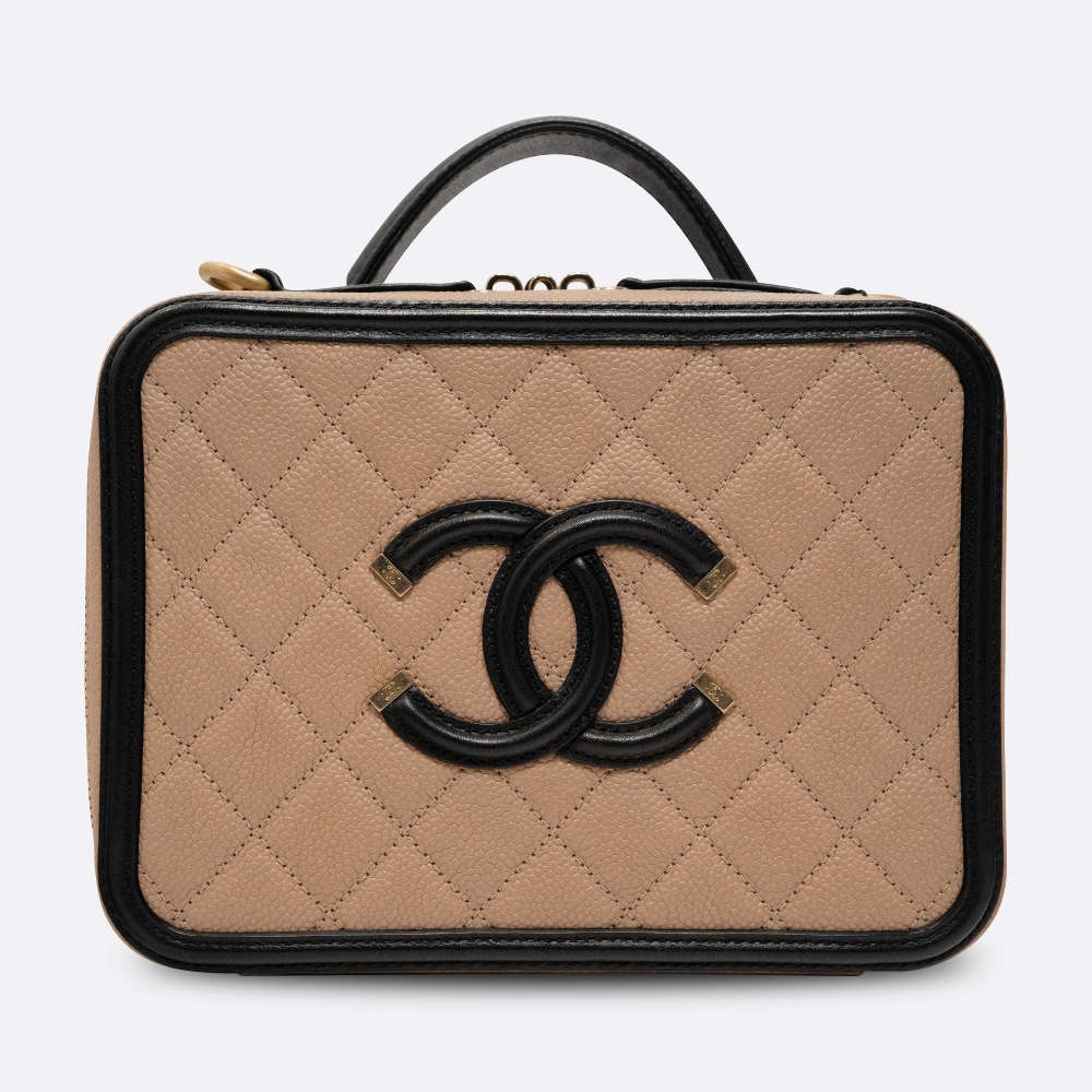 CHANEL-FILIGREEVANITY-MEDIUM-BEIGE-CAVIAR-8425 front.jpg