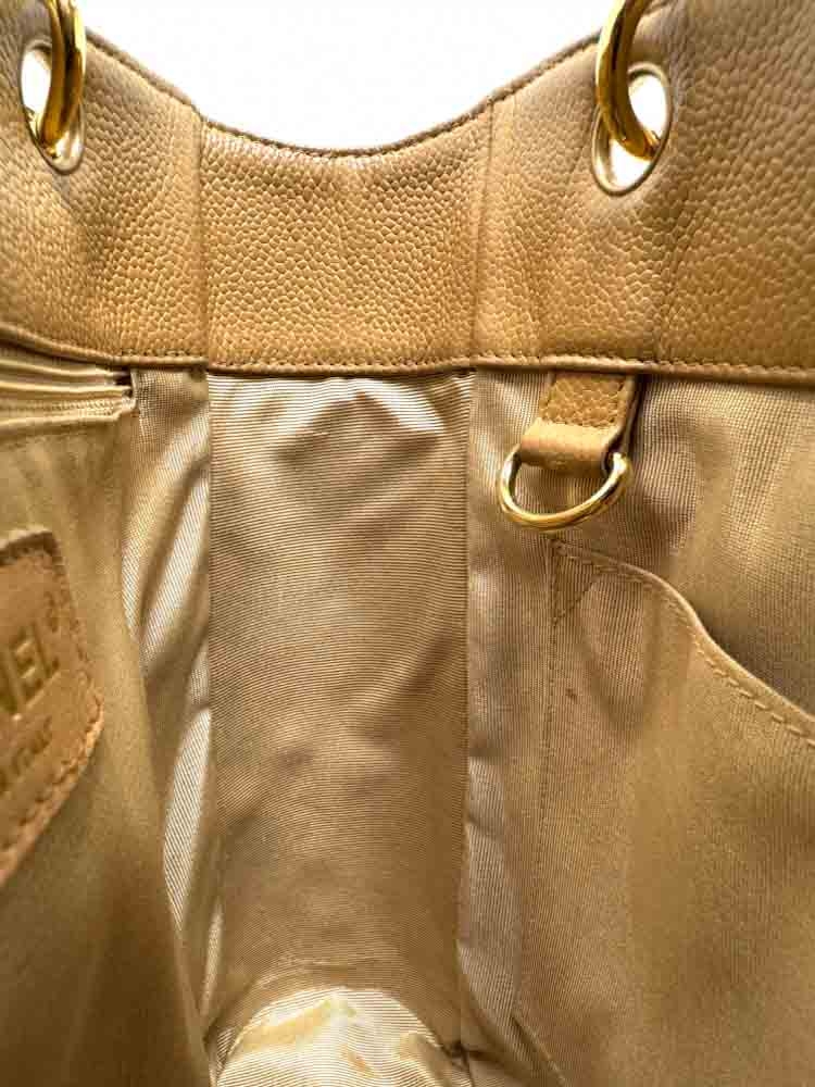 CHANEL-PSTPETITESHOPPINGTOTE-24-BEIGE-CAVIAR-IMG_7464.jpg