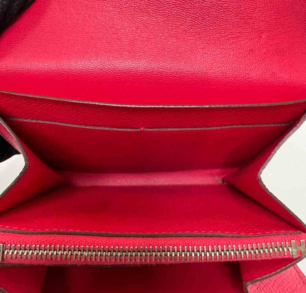 HERMES-CONSTANCEWALLET-COMPACT-ROSEEXTREME-EPSOM-IMG_9101.jpg