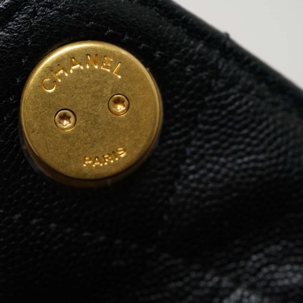 CHANEL-CHANEL25-MEDIUM-BLACK-CAVIAR-8451 hw7.jpg