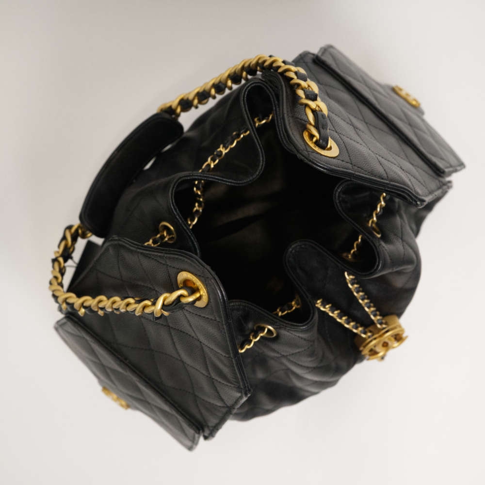 CHANEL-CHANEL25-MEDIUM-BLACK-CAVIAR-8451 topdown.jpg